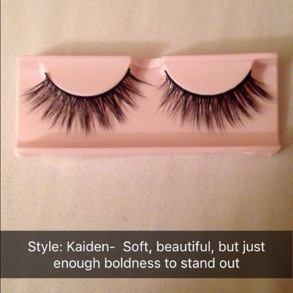 False lashes